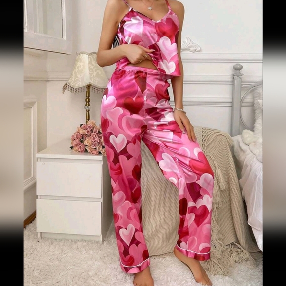 Heart Printed Satin Cami & Pants Pajama Set - Picture 3 of 4